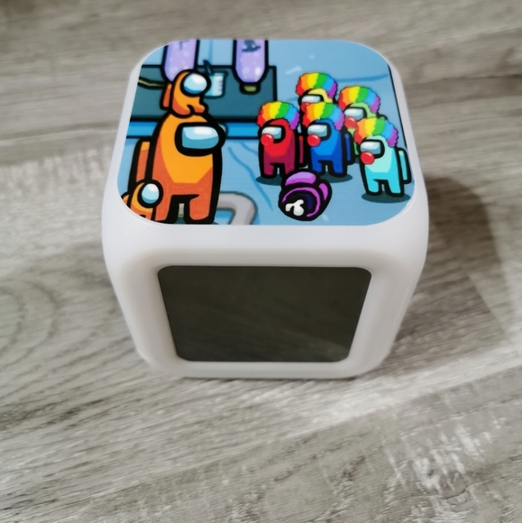 Among US Réveil matin - Picture 4 of 4